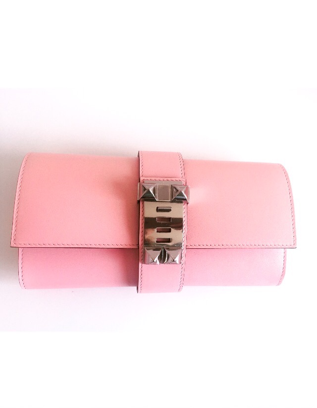 Hermes Medor Pochette Rose Sakura Swift Palladium Hardware - Vendome Monte  Carlo