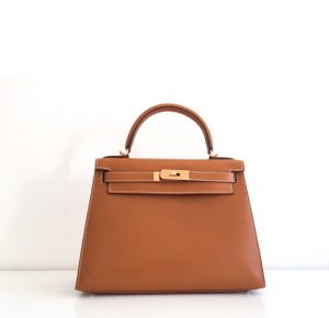 Hermès Kelly 28 Retourne Togo Rouge Sellier PHW ○ Labellov ○ Buy