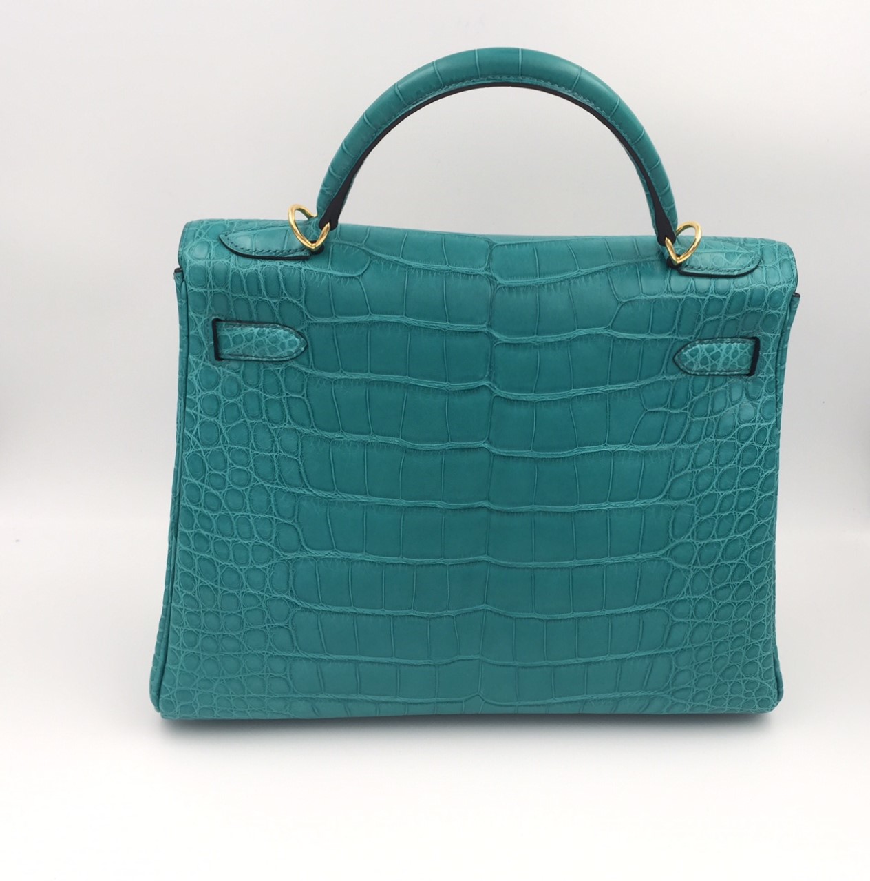 A MATTE BLEU PAON ALLIGATOR RETOURNÉ KELLY 32 WITH GOLD HARDWARE