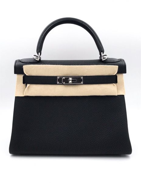 Hermès Kelly 28 Vert Amande Epsom with Gold Hardware - Bags