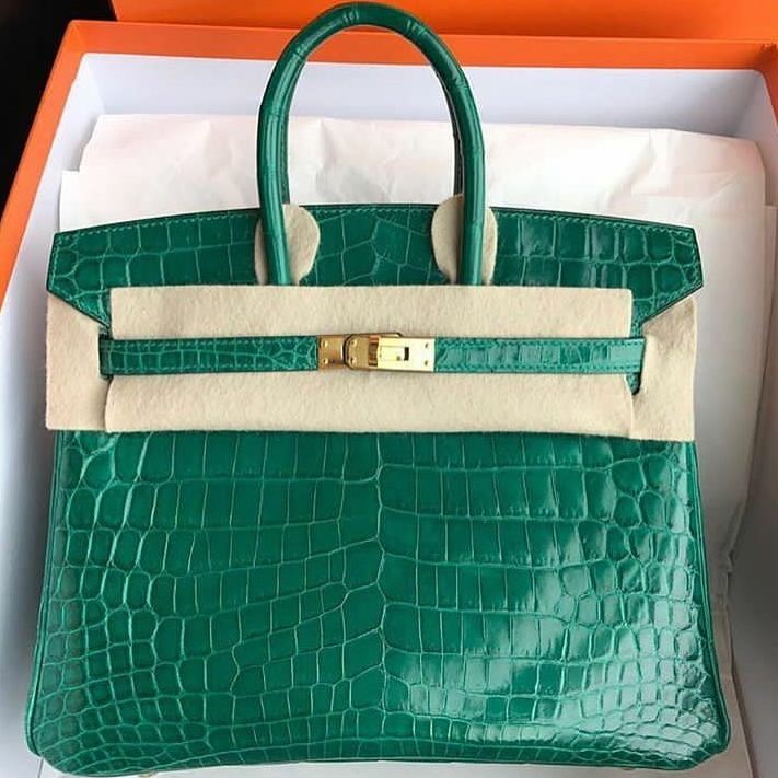 Hermes Birkin Bag 25cm Emerald Crocodile Gold Hardware