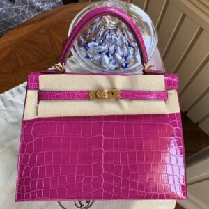 Hermes Kelly Mini Pochette Rose Scheherazade Alligator Lisse (Shiny) Gold  Hardware - Vendome Monte Carlo