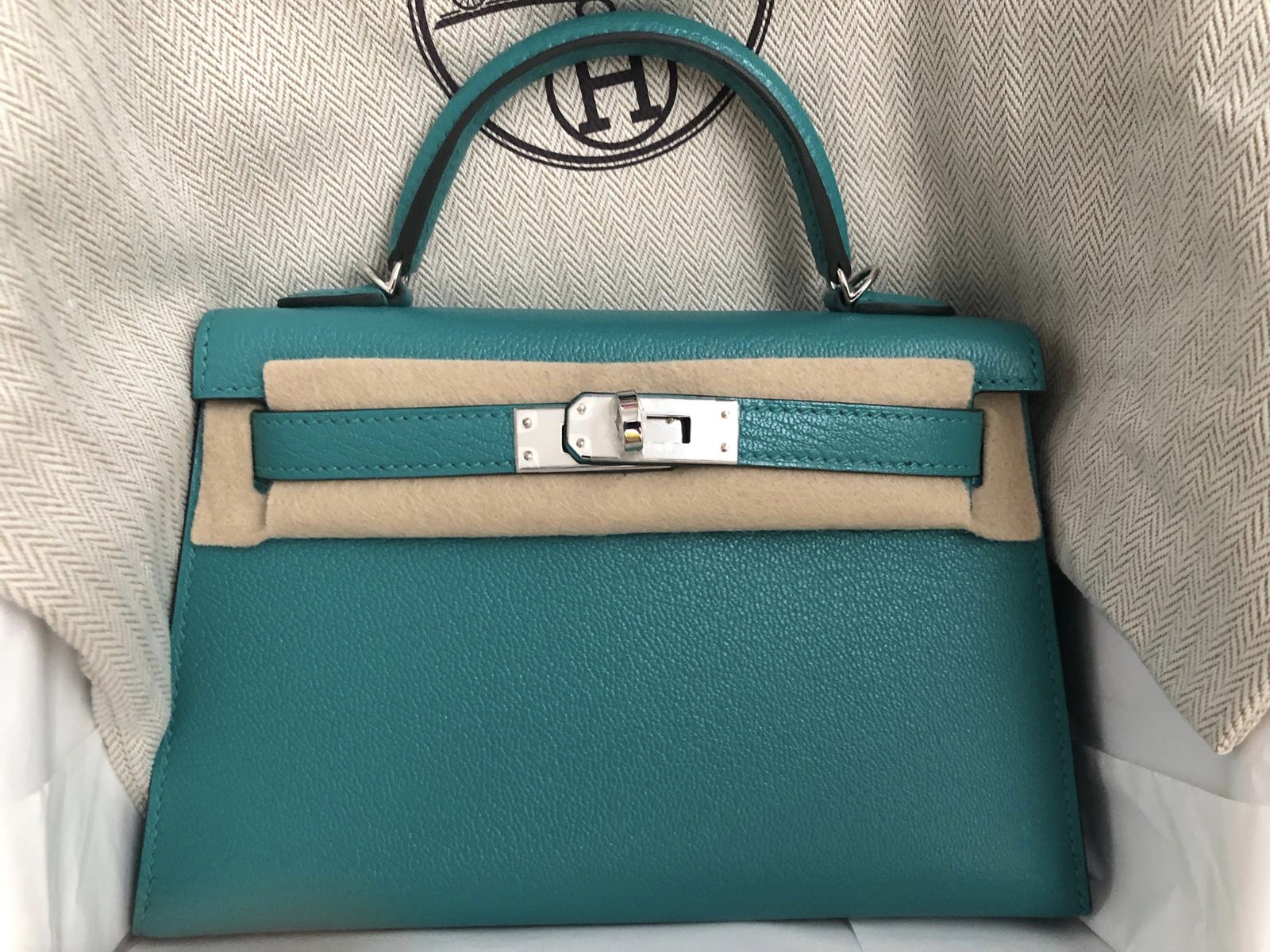 Hermes Kelly 20 Mini Sellier Bleu Celeste Chevre Mysore Palladium