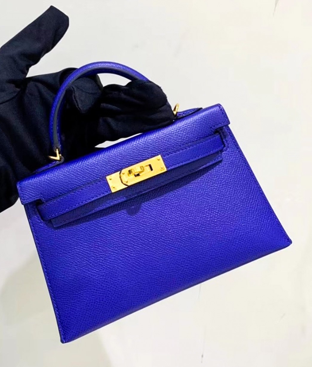 hermes mini kelly blue