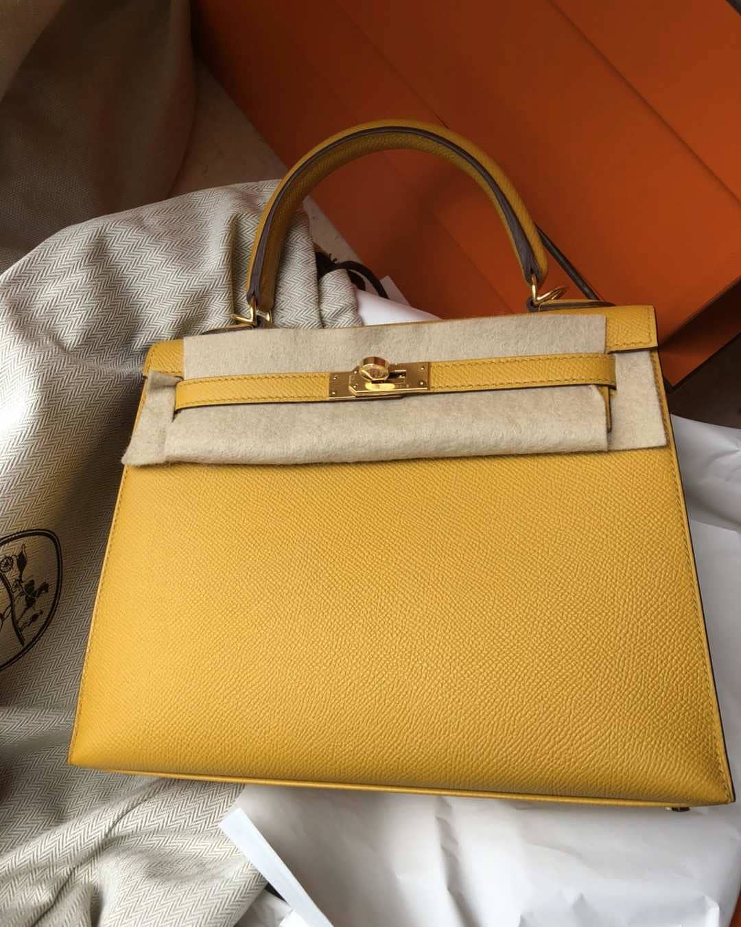 Hermes Kelly 25 Sellier Jaune Ambre Epsom Gold Hardware #C - Vendome Monte  Carlo