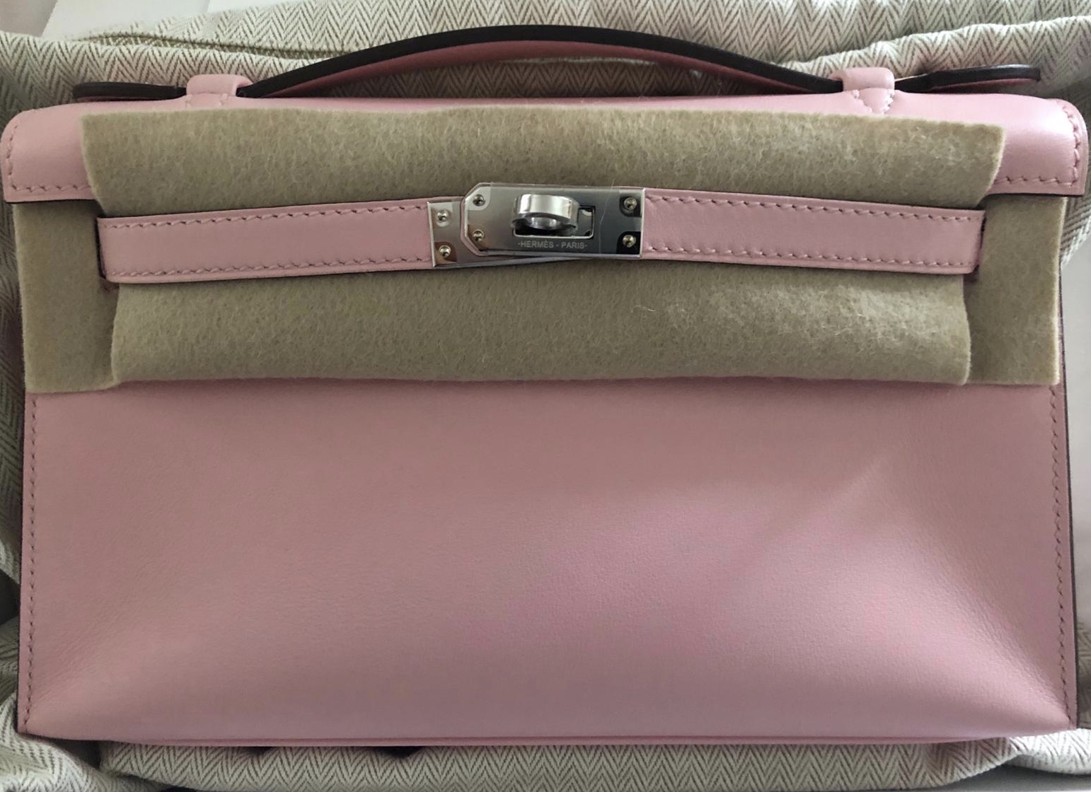 Hermes Rose Sakura Kelly Pochette Bag Swift Palladium Hardware