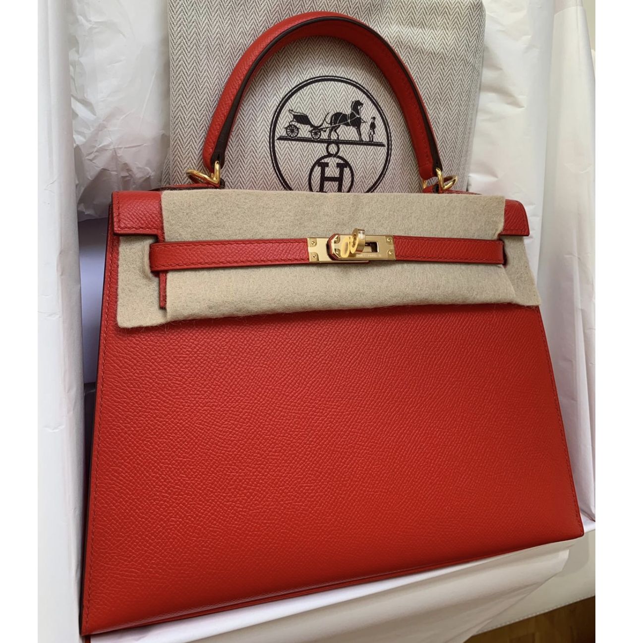 Kelly 50 HERMES rouge casaque - VALOIS VINTAGE PARIS