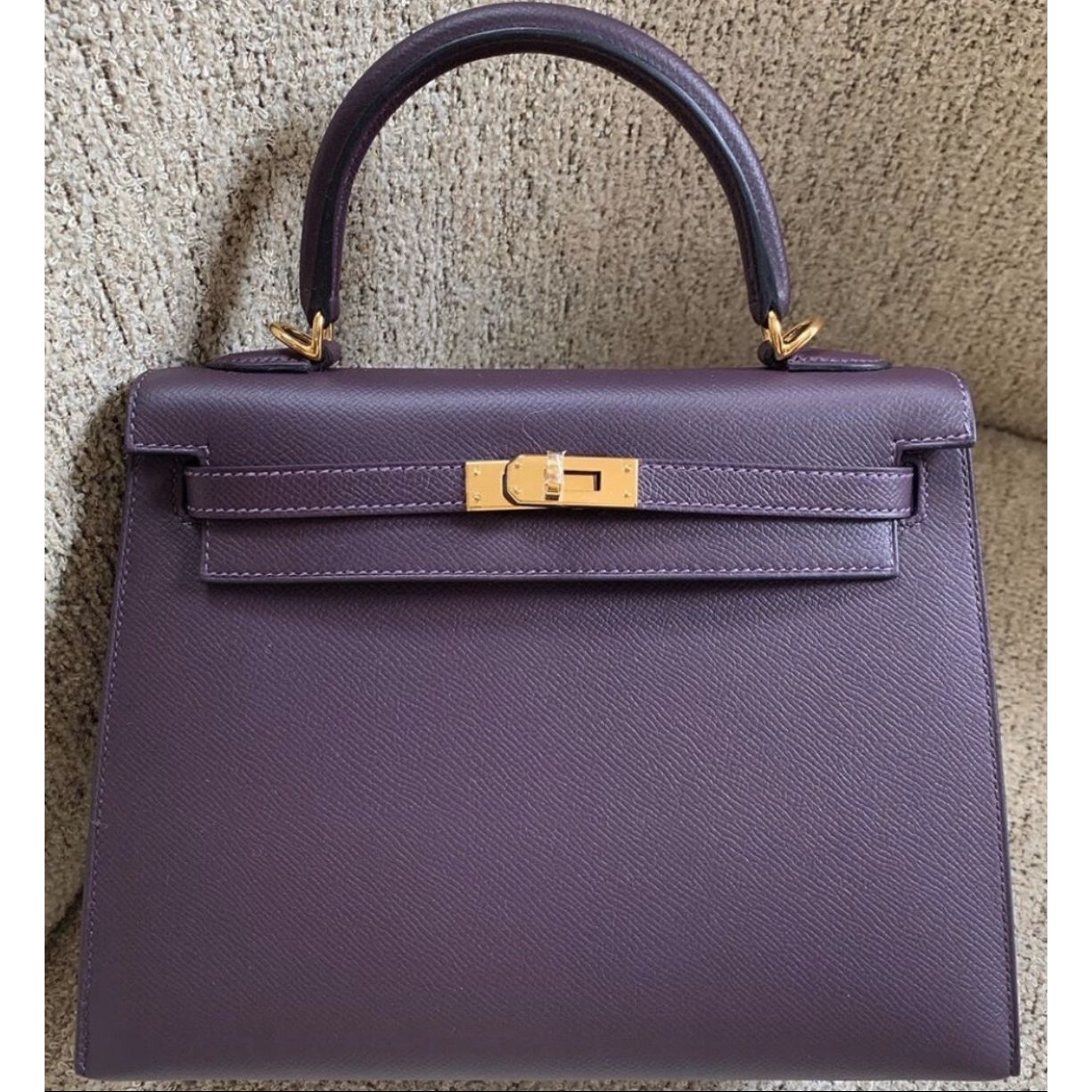 Hermes Kelly 25 Sellier Raisin Epsom 