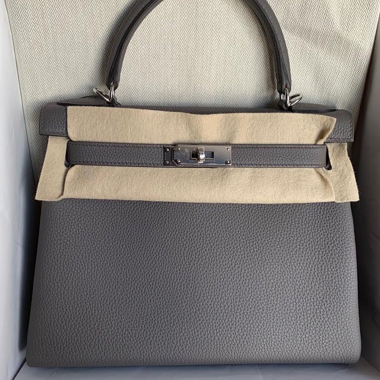 Hermes Kelly bag 25 Retourne Etain Togo leather Gold hardware