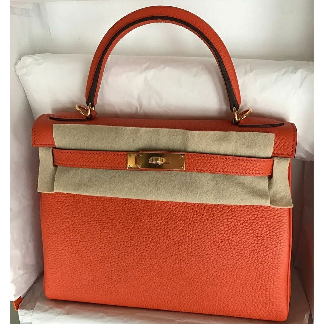 Hermes Kelly 28 Retourne Orange 