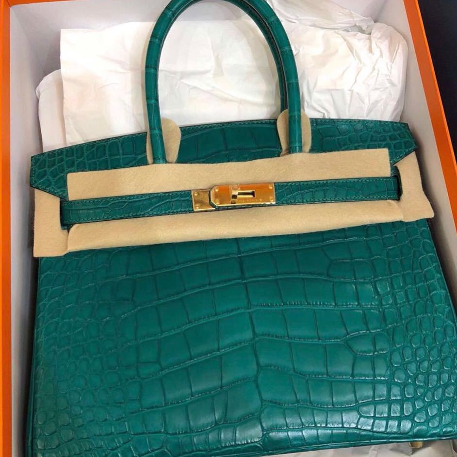 Hermes Kelly Green Malachite Clemence with Gold