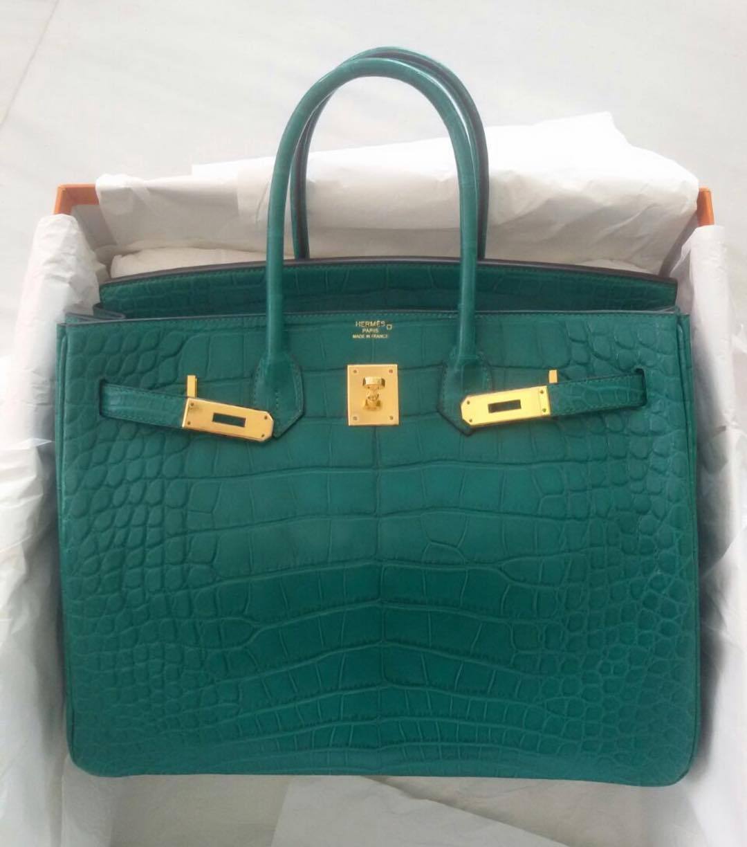 Hermes Kelly Green Malachite Clemence with Gold