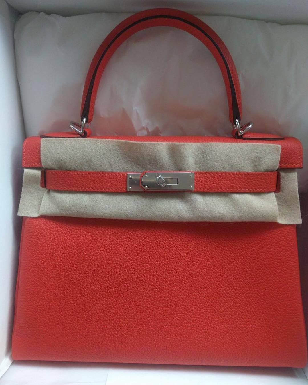 Hermes Kelly 28 Retourne Capucine Togo Palladium Hardware #C - Vendome  Monte Carlo