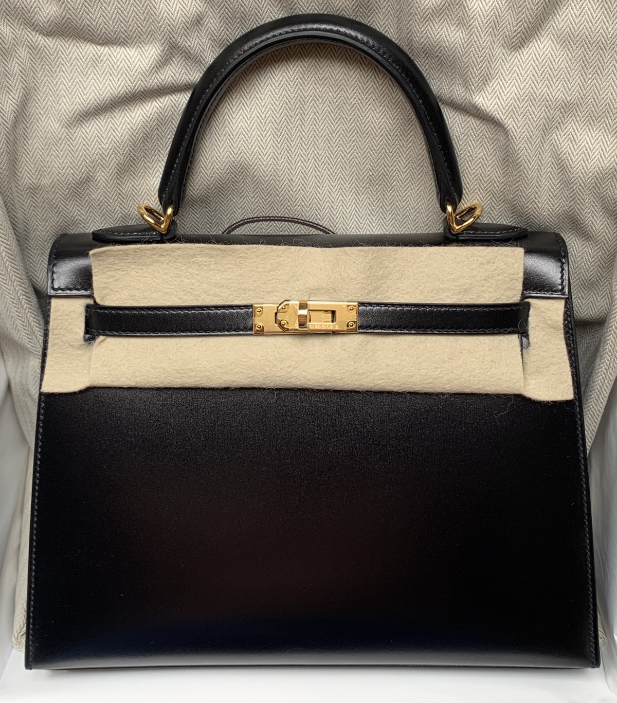 Hermes Kelly 28 Sellier Black Box Gold 