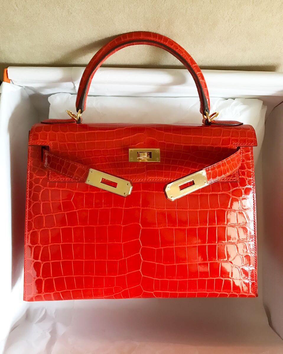 Hermes Kelly 28 Sellier Orange Poppy Niloticus Lisse Shiny Gold ...