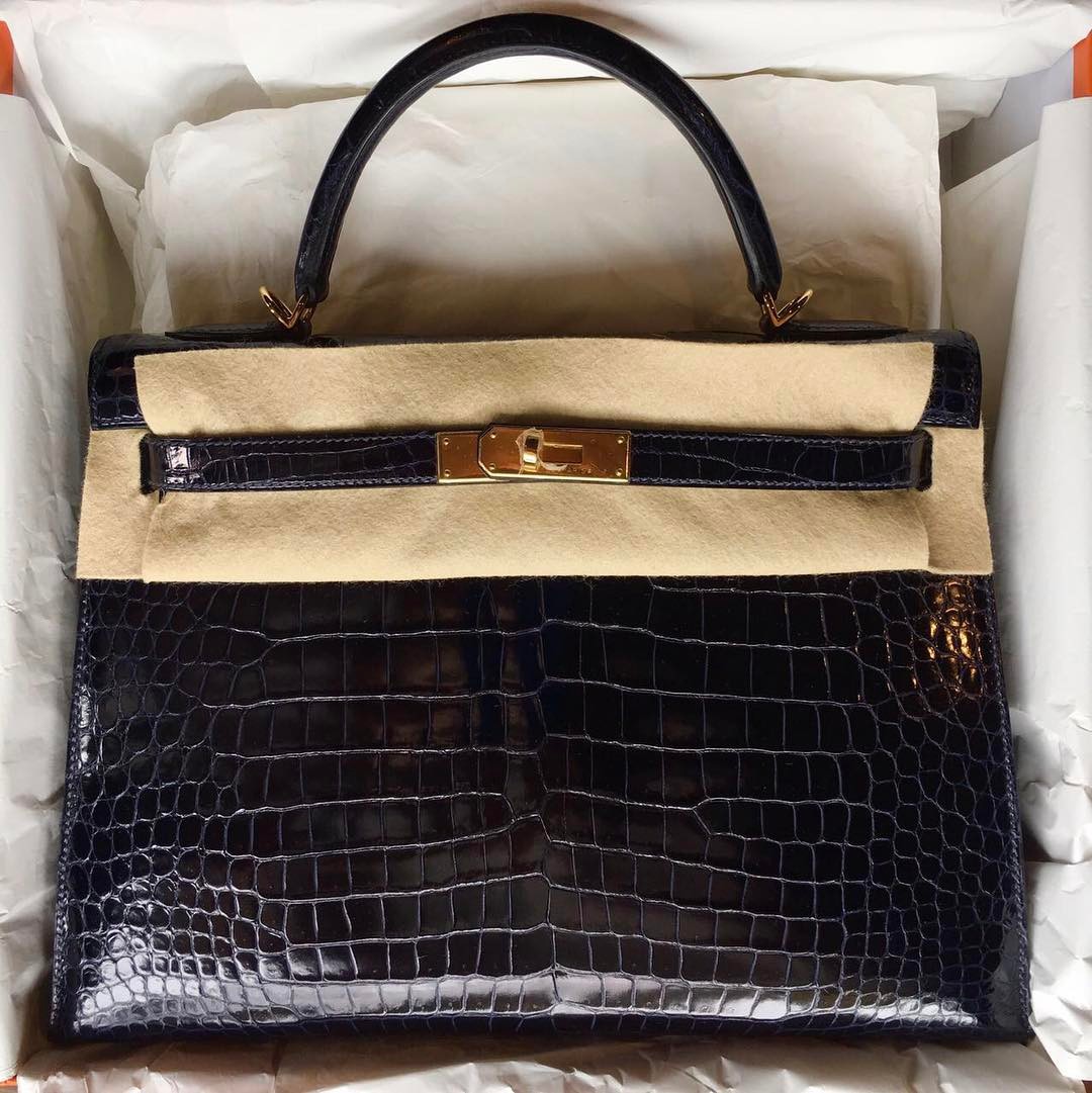 Hermes Kelly 32 Retourne Vibrato Chocolat Gold Hardware #E