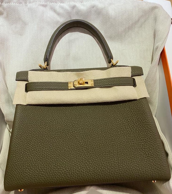 Hermes Kelly 25 Retourne Black Togo Gold Hardware - Vendome