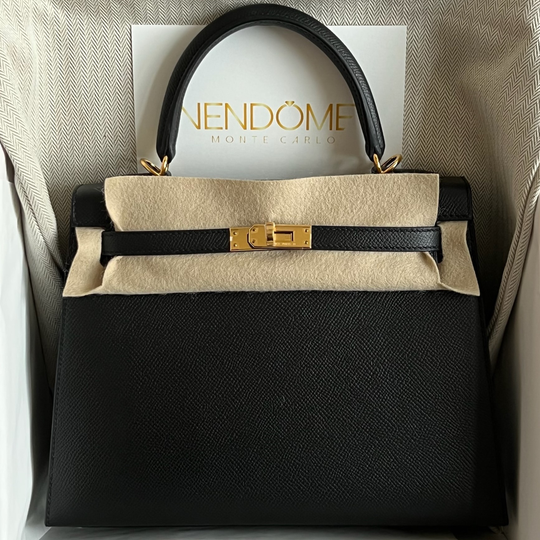 Hermes Kelly 25 Sellier Bag Gold Epsom Leather with Gold Hardware