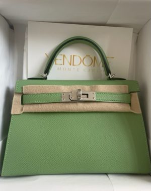 Hermes Kelly 20 Mini Sellier Lime Epsom Palladium Hardware #D - Vendome  Monte Carlo