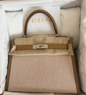 Hermes Kelly 28 Etain Epsom Sellier Palladium Hardware - Vendome Monte Carlo